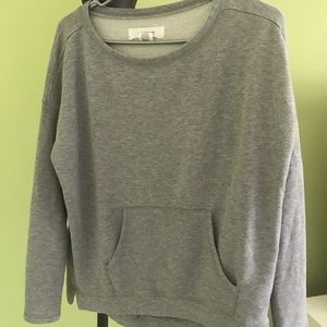 grey crew neck